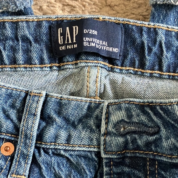 Jeans - Picture 3 of 3